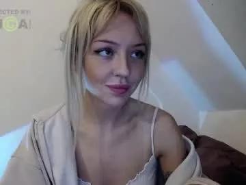 nikki_whatever on Chaturbate 