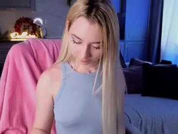 Freechat owlluree on Chaturbate