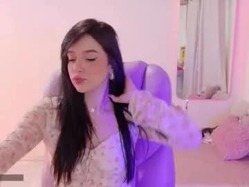 Freechat pau_cute on Chaturbate