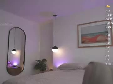 Freechat rebeccastonee on Chaturbate