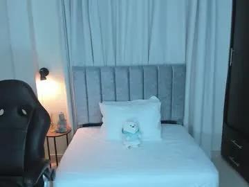 salome_snow — completely naked + oil [97 tokens left] #new #curvy #bigboobs #bigass #teen