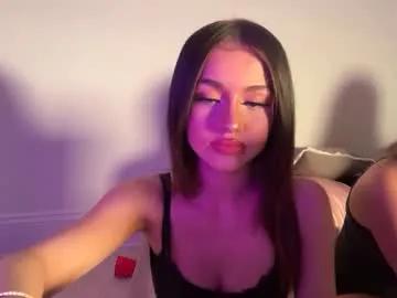 Freechat stellapearl on Chaturbate