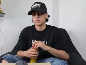 stivenbenet1 — GOAL: show cum Do you want to see the surprise I have under my shorts? My pussy is really wet for you? #ftm #bigclit #gay #cum #lovense