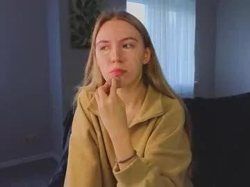 succubelle on Chaturbate 