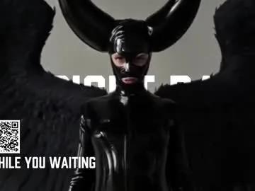 Freechat vinylstore on Chaturbate