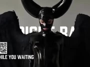 Freechat vinylstore on Chaturbate