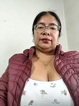 __valentina18's avatar