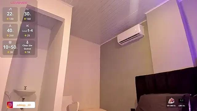 Freechat _Ashley_33 on StripChat