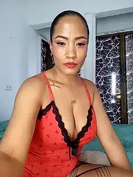 Freechat AdelaHaneix on StripChat