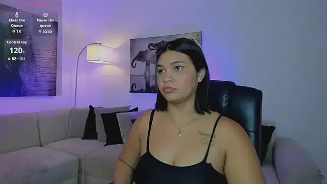 alaia7h on StripChat 