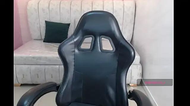 Freechat ambar_fox_s on StripChat