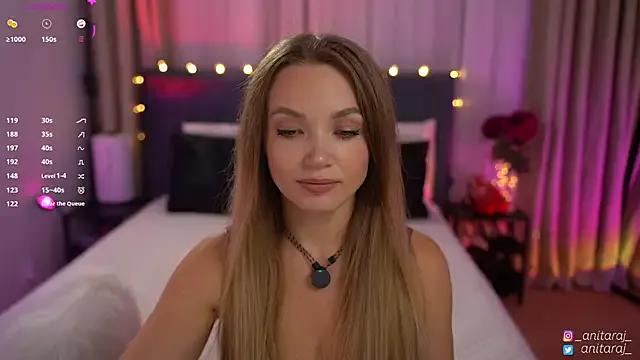 Freechat anitaraj_ on StripChat