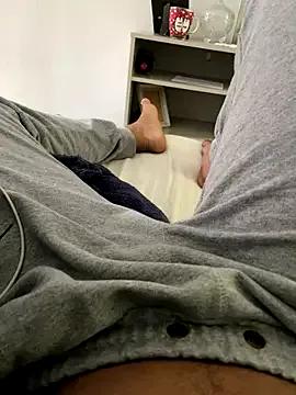 StripChat baianodotadooxe is Freechat baianodotadooxe — 200