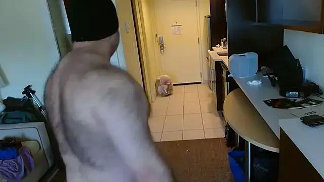 bullmusclejoe on StripChat 