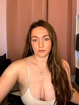 Freechat BustyBonnieUK on StripChat