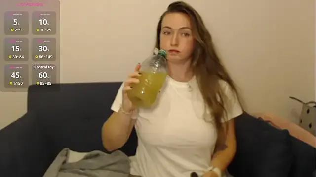 Freechat BustyBonnieUK on StripChat