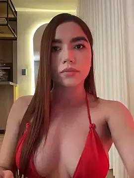 Freechat carolynnetrujillo on StripChat