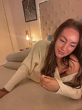 StripChat ChristinaSiemone is Freechat ChristinaSiemone — MY BOOBS IN YOUR FACE