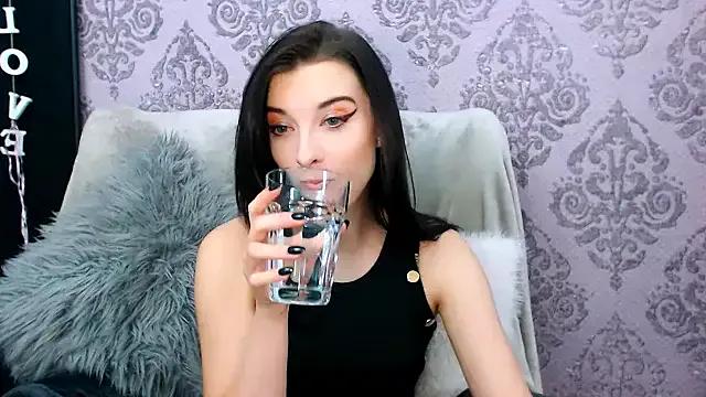 DominantLuna — Nude Photos for You 