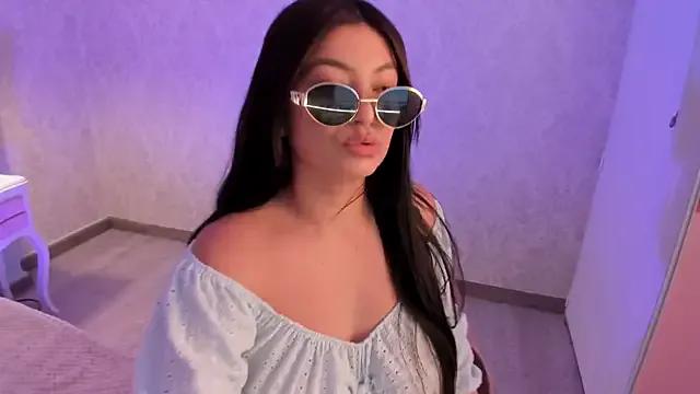 EvaaStevens on StripChat 