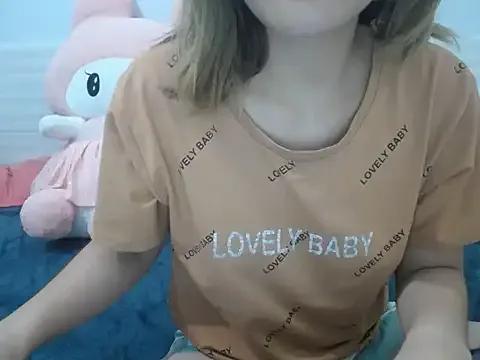 Hannie_26 on StripChat 