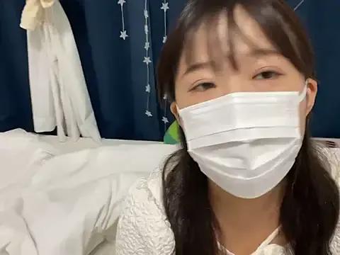 Group hikiwarinatto_xoxo on StripChat