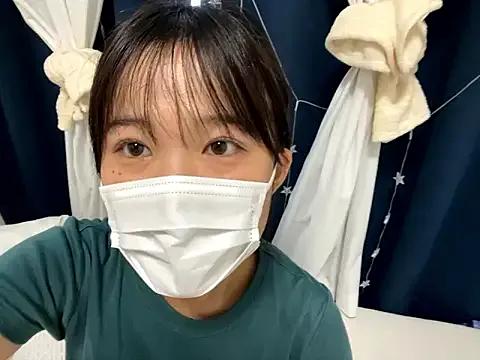 Group hikiwarinatto_xoxo on StripChat