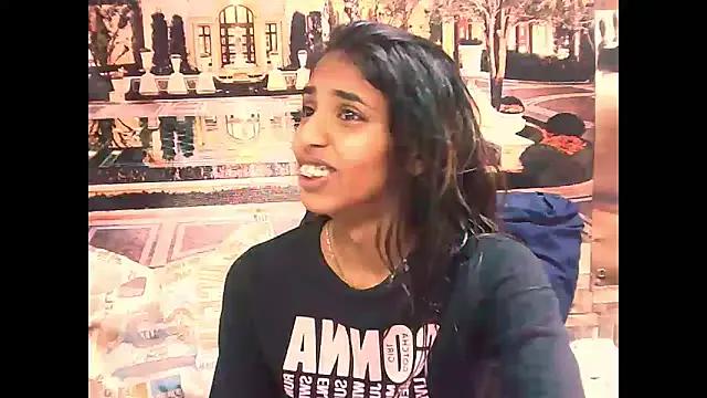 Freechat IndianSexySlender on StripChat