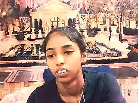 Freechat IndianSexySlender on StripChat