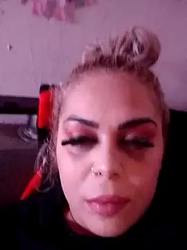 Private izauri2025 on StripChat