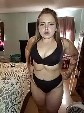 Freechat JuicyExxxperience on StripChat