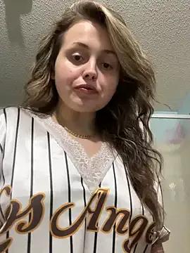 Freechat JuicyExxxperience on StripChat