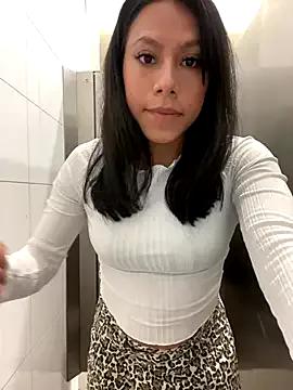 Katherinm on StripChat