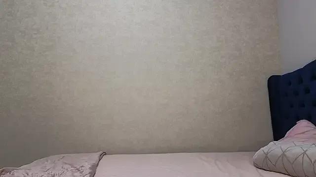 kimmie_meow on StripChat 