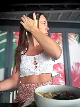 Freechat LilliThelo on StripChat