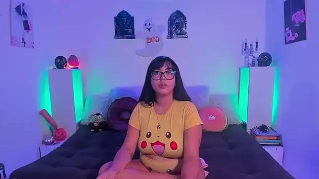 LillyCandy on StripChat 