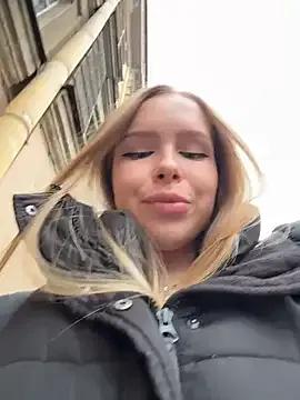 Liza_risky — PINCH+PULL+TUG NAKED NIPPLES IN BUS