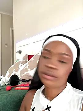 LuciousLips96 — Freechat on StripChat