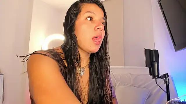 miaa_daniels — TEASE ASSHOLE