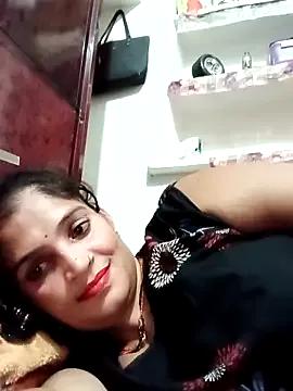 Freechat Mohni_love on StripChat