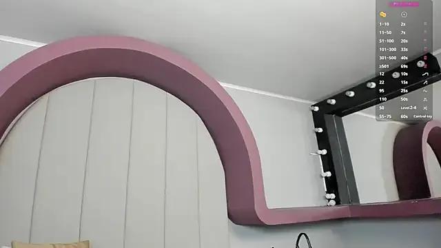 Freechat morganlake_ on StripChat