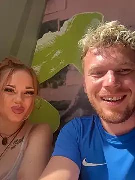 Freechat NickyGold_Official on StripChat