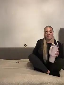 NickyGold_Official — Group on StripChat