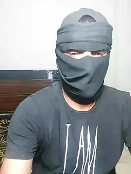 Freechat Nisreenn on StripChat