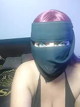 Freechat Nisreenn on StripChat