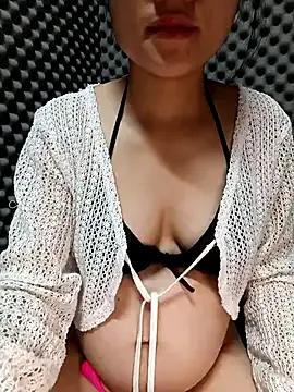 Pipi23_ — Spray on your face