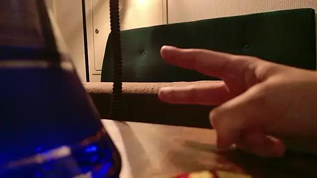 Group POCARI_SWEAT on StripChat