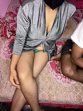 Freechat Priyajaanbaby on StripChat