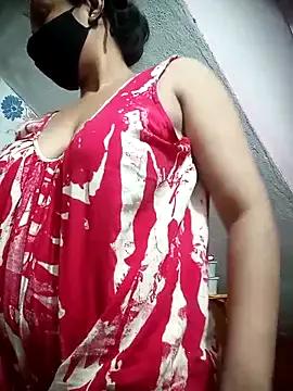 Freechat Priyajaanbaby on StripChat