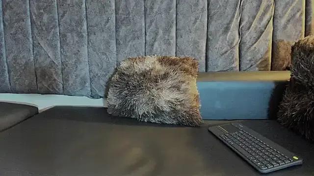 StripChat Rowan_Mills is Freechat Rowan_Mills — All Naked and Masturbate 3min